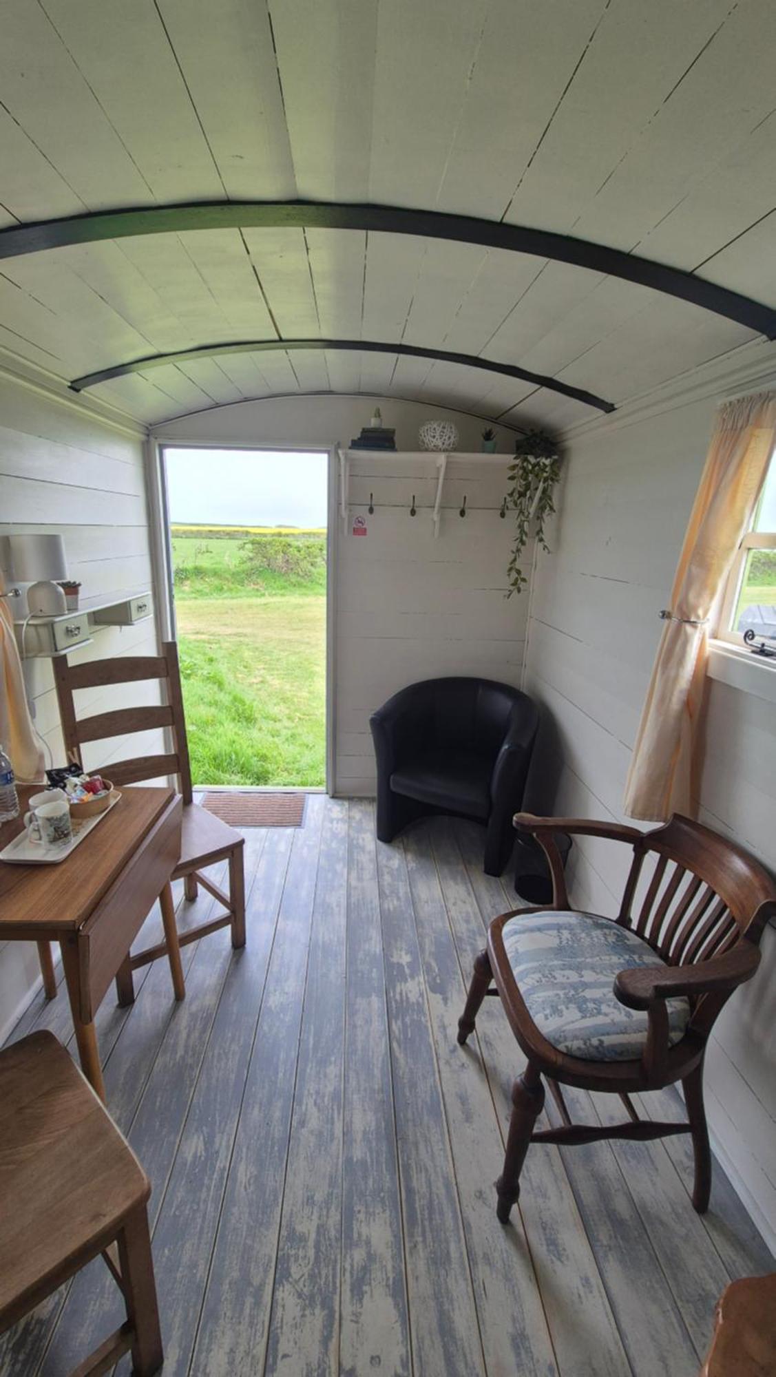 Coast Path Camping Saint Ishmaels  Exteriör bild